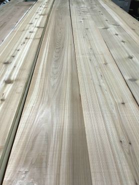 2.25 × 28.5 cm × 10尺｜刨光｜原始林木節材