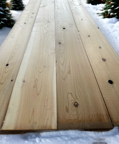 歐洲紅松|2.5 × 14.5 × 300 cm｜環保防腐｜US1級景觀材｜刨光